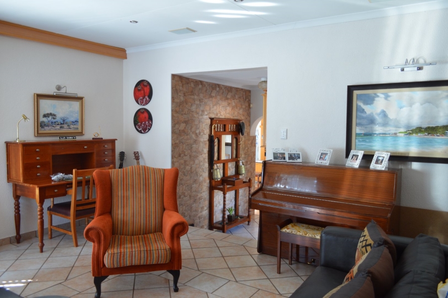 3 Bedroom Property for Sale in Wilkoppies North West